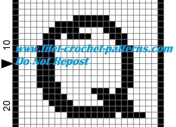 Alphabet letter Q filet crochet pattern