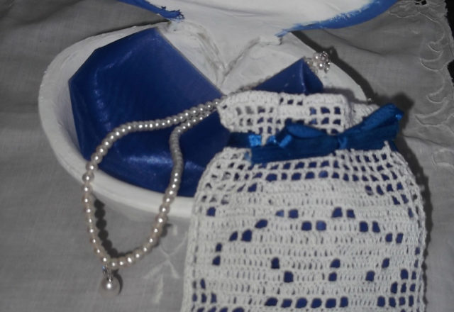 Oyster favor bag free filet crochet pattern (1)